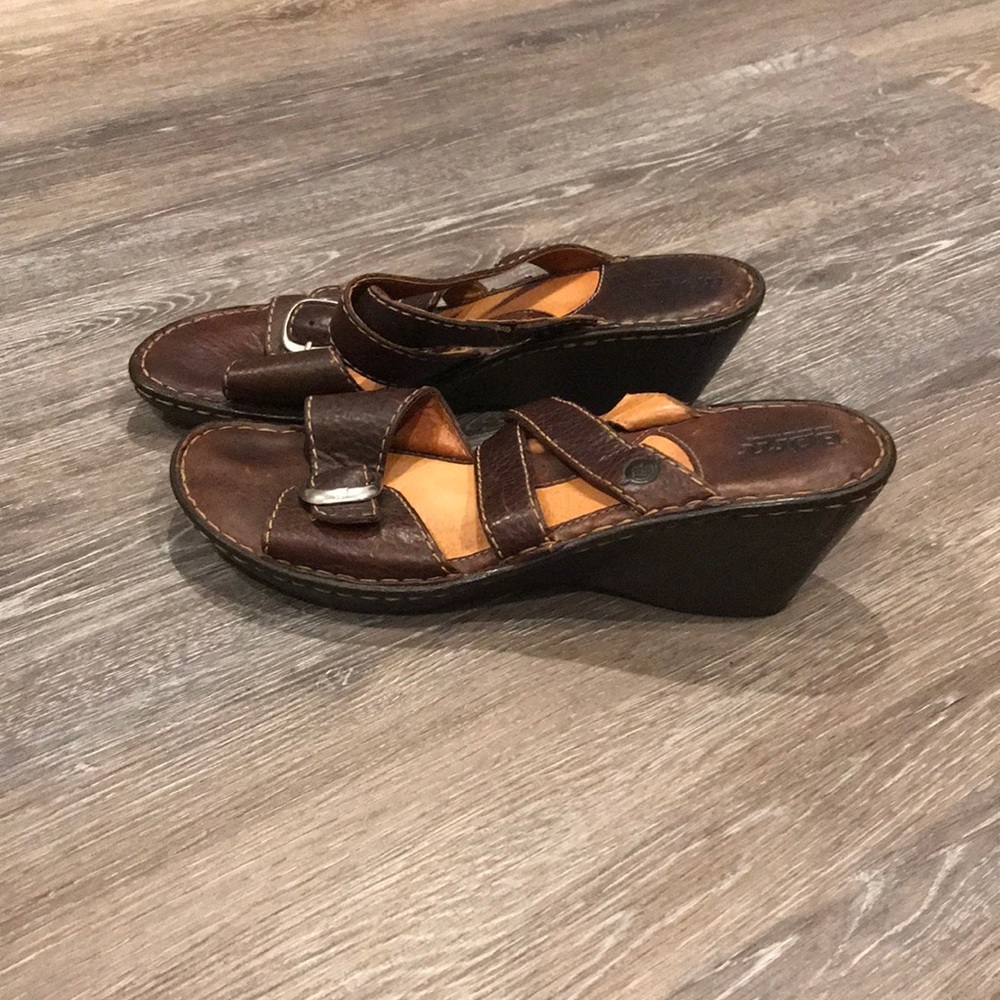 BORN Comfort Wedge Sandals Criss Cross Strappy Leather Y2K Size 11 - Picture 4 of 9